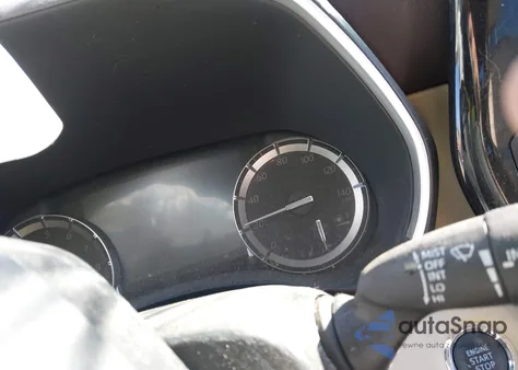 2022 Toyota Highlander Xle z USA, uszkodzony, nr VIN 5TDHZRBH8NS577430